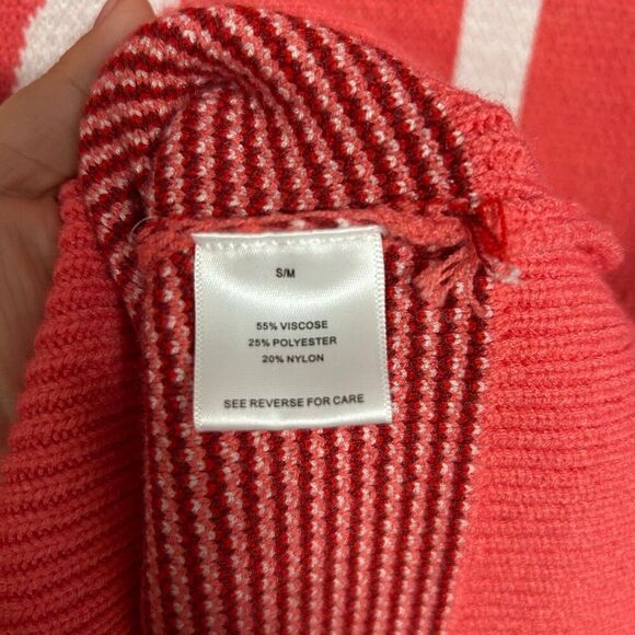 Steady Hands Small/Medium 76.1 Power Anime Pink Sweater - Picture 3 of 5